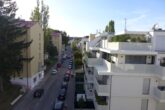 Wunderschöne möblierte 2-Zimmer Dachgeschosswohnung mit großzügiger Terasse und Kahlenbergblick! - Bild